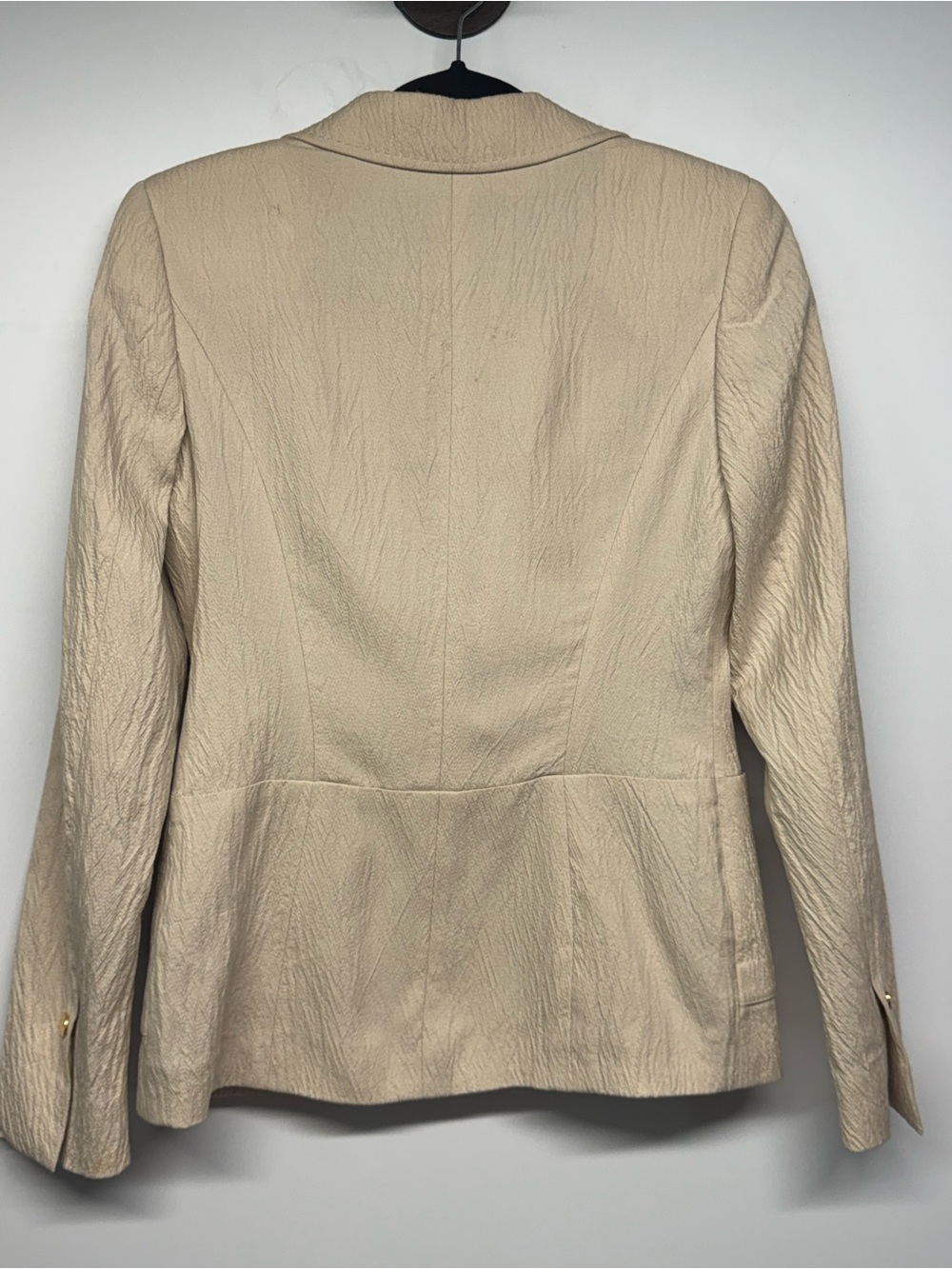 Escada Cream Textured Blazer with Gold Buttons Size 34 - Picture 7 of 7